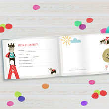 Lade das Bild in den Galerie-Viewer, Personalisiertes Einschulungsbuch