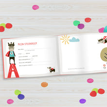 Lade das Bild in den Galerie-Viewer, Personalisiertes Einschulungsbuch